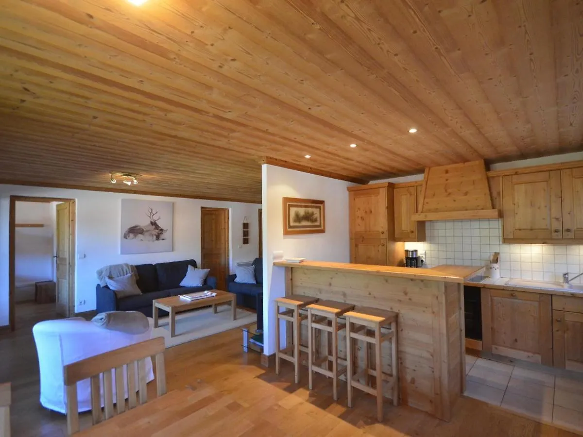 Appartement De Standing Calme, Proche Des Pistes, Avec Balcon, Terrasse, Et Garage Prive Aux Gets - Fr-1-623-85 Les Gets Apartment